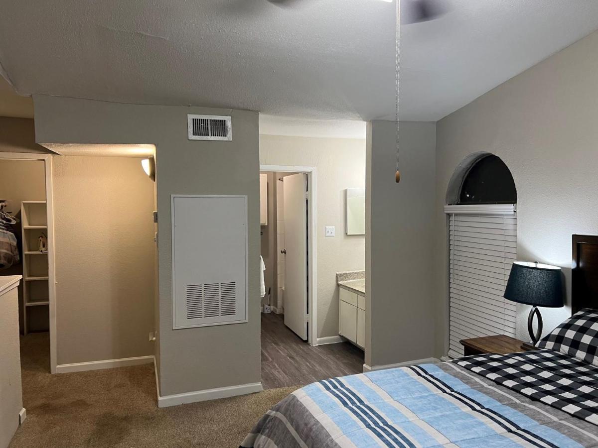 Beautiful 1-Bedroom Townhome With Nice Amenities Houston Extérieur photo